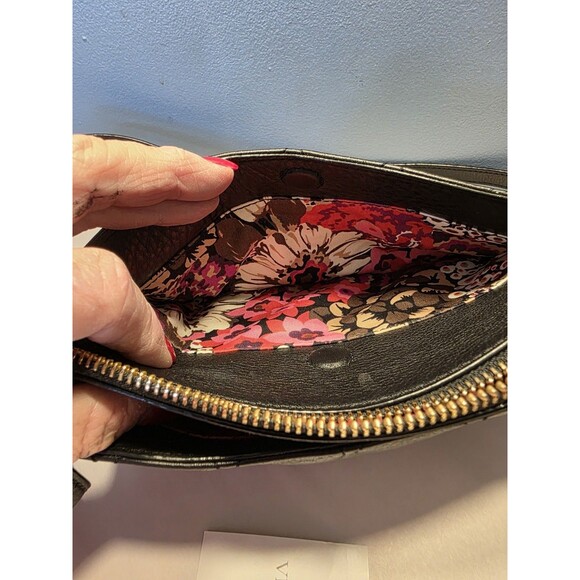 VERA BRADLEY Sycamore Leather Sydney Crossbody Black Quilted - Picture 13 of 15